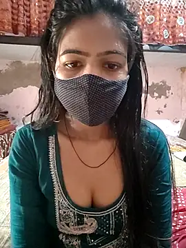 Paakhi-Singh online show from 01/13/26, 04:51