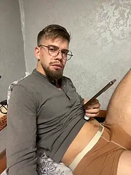 Snapshot of ScandentVendee chatting on 10/28/25, 10:12 ScandentVendee online show from 10/28/25, 10:12