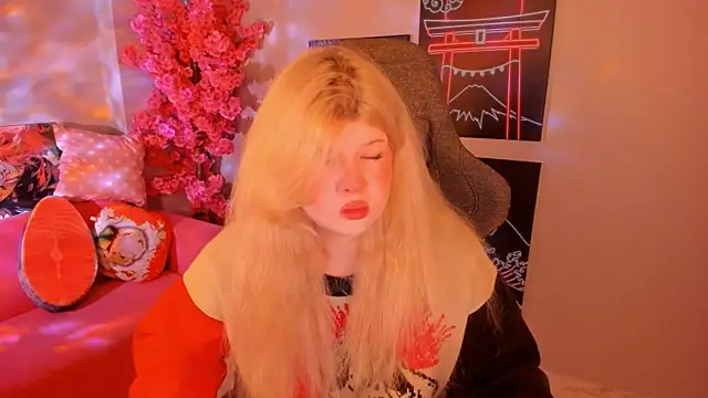 LilithNelson online show from 10/11/25, 05:55