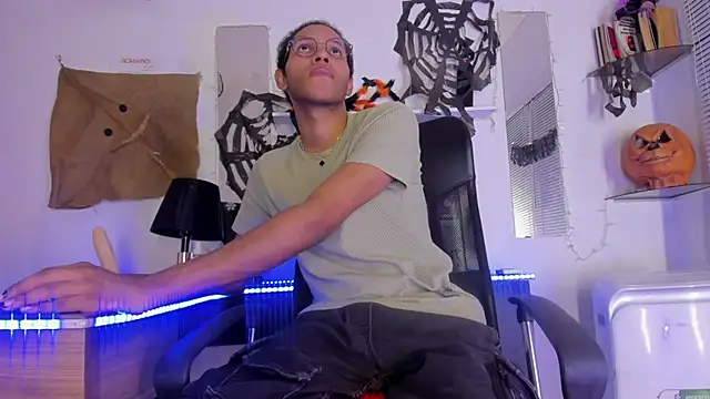 DEAMOL online show from 10/27/25, 06:34