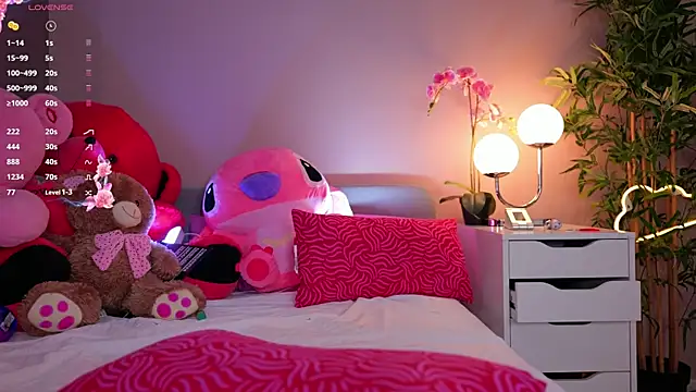 Vesya online show from 10/06/25, 06:44