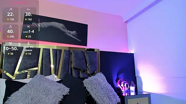 ScarletTorres online show from 09/13/25, 04:40