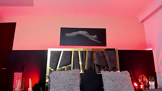 ScarletTorres online show from 10/09/25, 07:12