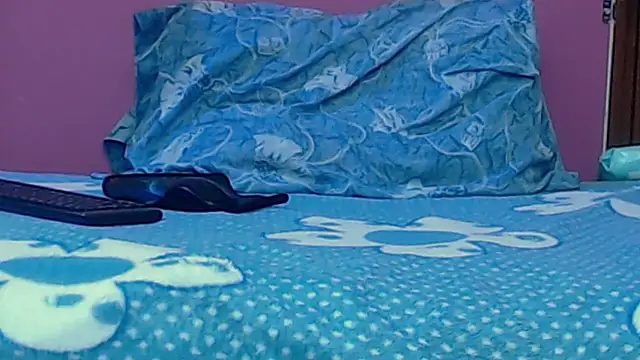 skinnybarbie022 online show from 09/28/25, 01:22