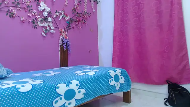 skinnybarbie022 online show from 02/03/26, 01:04