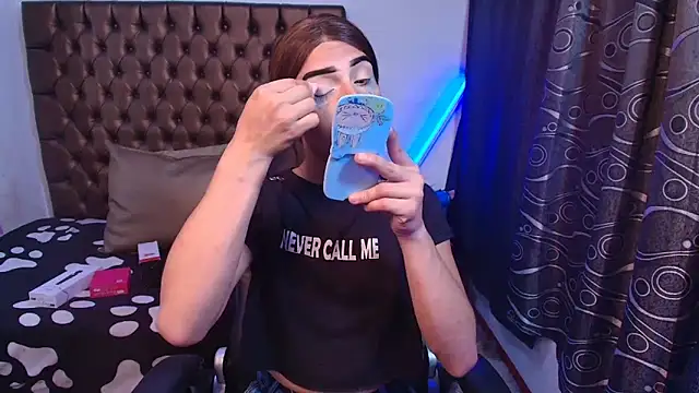 lailahdark online show from 04/08/26, 09:59