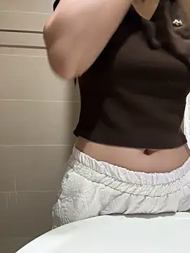 hoanghoangli online show from 05/26/26, 12:17