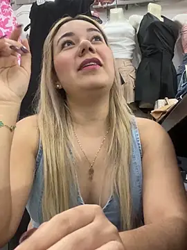 Fabii15 online show from 09/11/25, 10:43