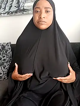 Sweetbxxx24 online show from 02/25/26, 10:14