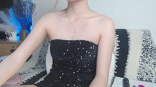 Snapshot of Suzie_Wet_Cave chatting on 01/12/26, 01:16 Suzie Wet Cave online show from 01/12/26, 01:16