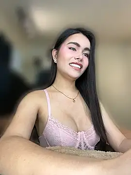 Princess Material online show from 05/17/26, 04:14