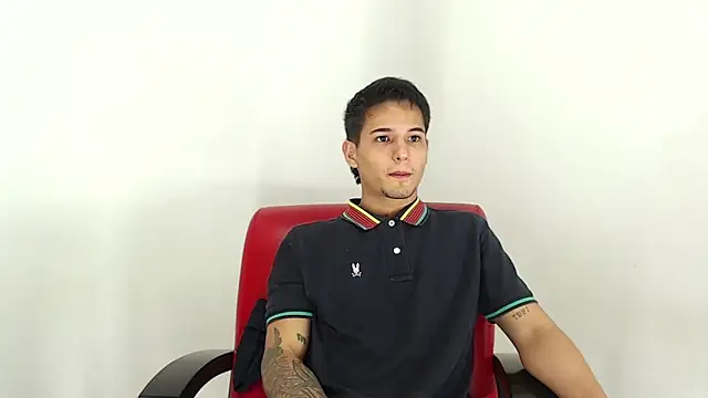 Alex mojica online show from 03/01/26, 06:15