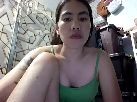 Deliciousgirl14 online show from 03/06/26, 11:06