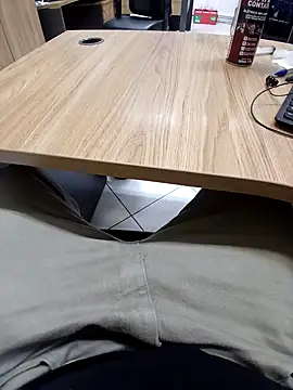 cherlebrow online show from 12/22/25, 05:10