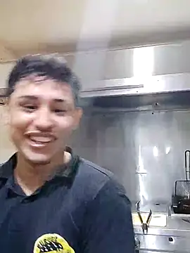 LordValdomero-00 online show from 11/27/25, 11:40