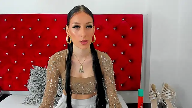 Snapshot of PleasureJasmine chatting on 10/09/25, 07:17 PleasureJasmine online show from 10/09/25, 07:17