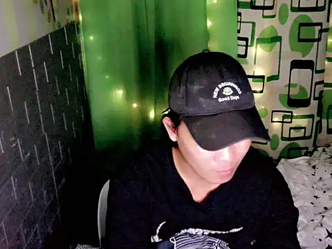 urdreamgirljacky online show from 12/16/25, 09:14