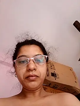 thanusi 2 online show from 10/26/25, 02:28