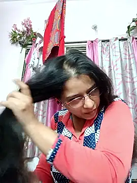 thanusi 2 online show from 10/26/25, 03:18