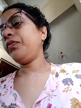 thanusi 2 online show from 11/20/25, 07:08