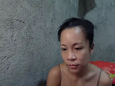 Snapshot of janelovely18 chatting on 10/10/25, 11:37 janelovely18 online show from 10/10/25, 11:37