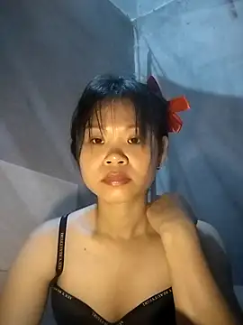 LinhNa999 online show from 10/08/25, 01:25