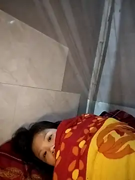 LinhNa999 online show from 11/23/25, 01:05