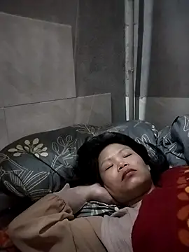 LinhNa999 online show from 03/10/26, 01:27