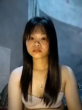 LinhNa999 online show from 03/26/26, 12:44