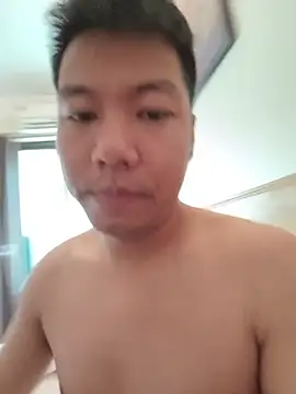 Snapshot of HFhnoiboy chatting on 11/20/25, 08:47 HFhnoiboy online show from 11/20/25, 08:47