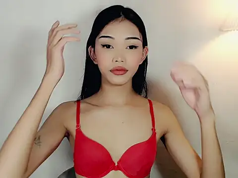 holyakiesha online show from 12/02/25, 10:38