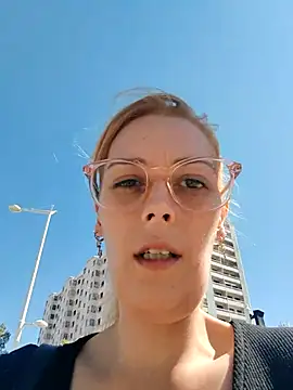 Mila Luciphya online show from 09/16/25, 11:22