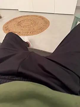 Manu97k online show from 03/11/26, 09:54