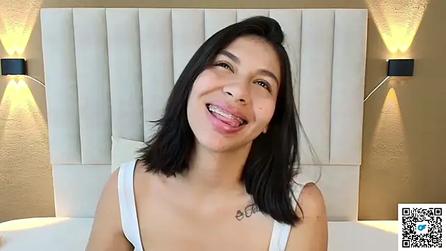 goddess saori  online show from 11/23/25, 01:27