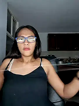 sarah garcia  online show from 05/28/26, 11:57