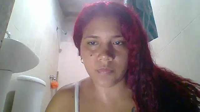 Daila Lucia online show from 06/18/26, 07:52
