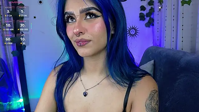 blue kitten online show from 06/12/26, 04:11