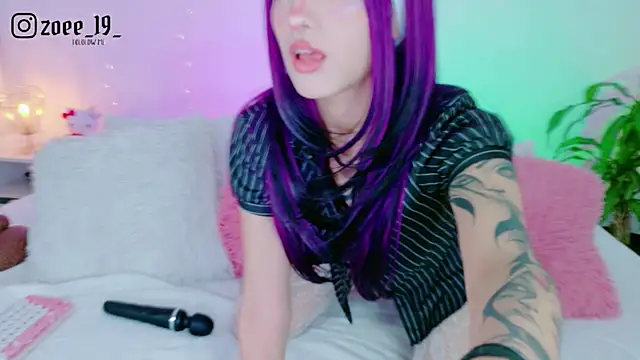 cuteezoe online show from 03/29/26, 04:23