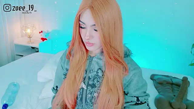 cuteezoe online show from 04/19/26, 03:17