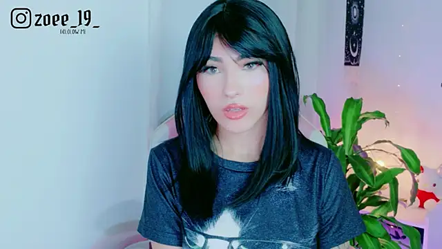 cuteezoe online show from 06/01/26, 03:41