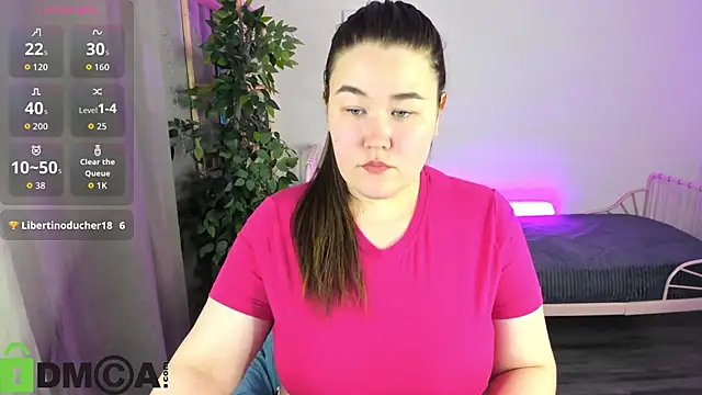 Tara Torres online show from 12/16/25, 09:03