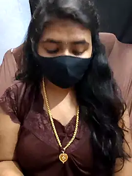 Snapshot of Tamil_Lotus chatting on 11/20/25, 05:45 Tamil Lotus online show from 11/20/25, 05:45