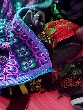 Snapshot of Sonabhabhi96 chatting on 11/23/25, 05:57 Sonabhabhi96 online show from 11/23/25, 05:57