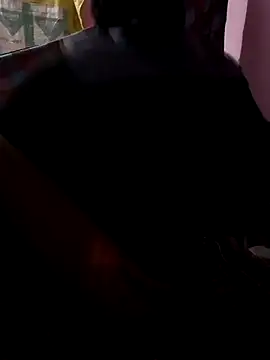 Snapshot of Sonabhabhi96 chatting on 12/21/25, 04:14 Sonabhabhi96 online show from 12/21/25, 04:14