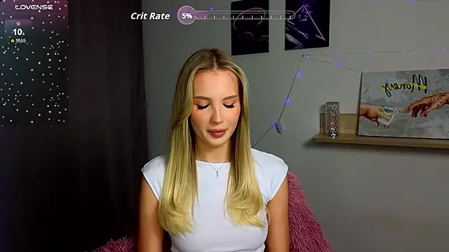 Snapshot of _Cutiefull_Lion_ chatting on 09/24/25, 05:44 Cutiefull Lion online show from 09/24/25, 05:44