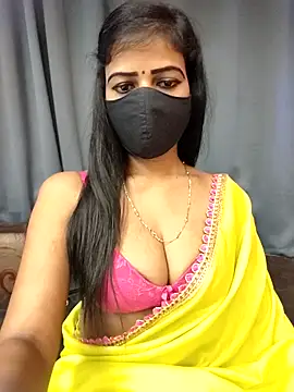 Snapshot of Misss-julli chatting on 03/01/26, 02:02 Misss-julli online show from 03/01/26, 02:02