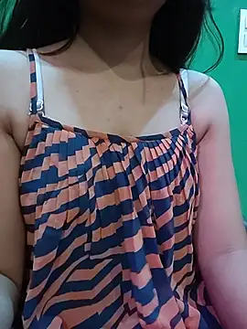 Vaani Actress online show from 05/21/26, 04:03