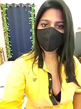 hoty sonali online show from 10/16/25, 06:42