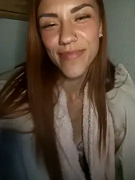 Snapshot of SlimBellaa chatting on 09/17/25, 08:54 SlimBellaa online show from 09/17/25, 08:54