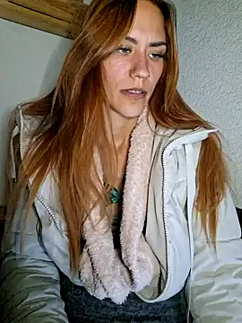 Snapshot of SlimBellaa chatting on 09/26/25, 09:08 SlimBellaa online show from 09/26/25, 09:08